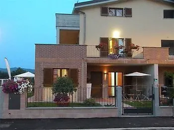 Cameracaffe Sul Lago Arezzo Italy